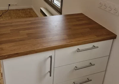 Plan de travail cuisine après rénovation intérieure, rue Rabelais, Vanves