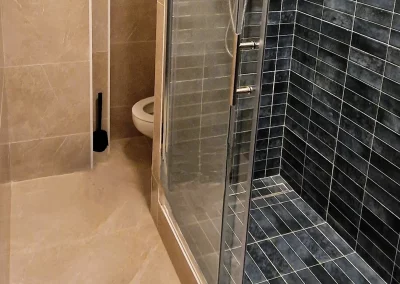 Résultat après la rénovation de la salle de bain, rue de la république, Vanves