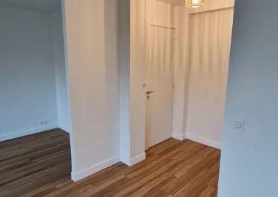 Entrée rénovée, rue Raymond Marcheron à Vanves