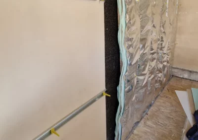 Gestion de l’isolation sur les murs, rue de Fécamp, Paris 12